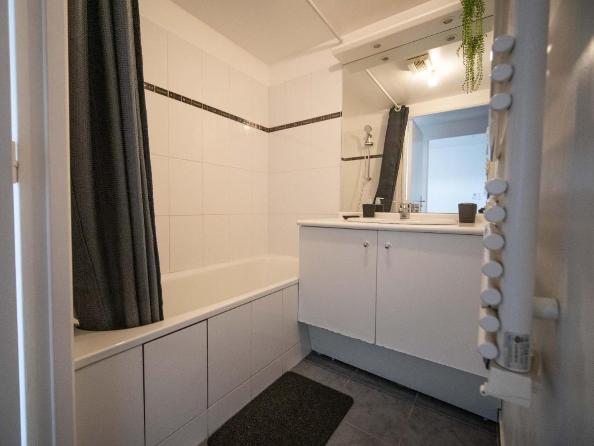 Appartement 10 Mins Disneyland - Jardin Et Parking Montévrain Zewnętrze zdjęcie